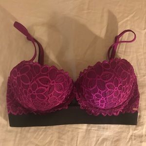 Victoria’s Secret Date Push-up Bra